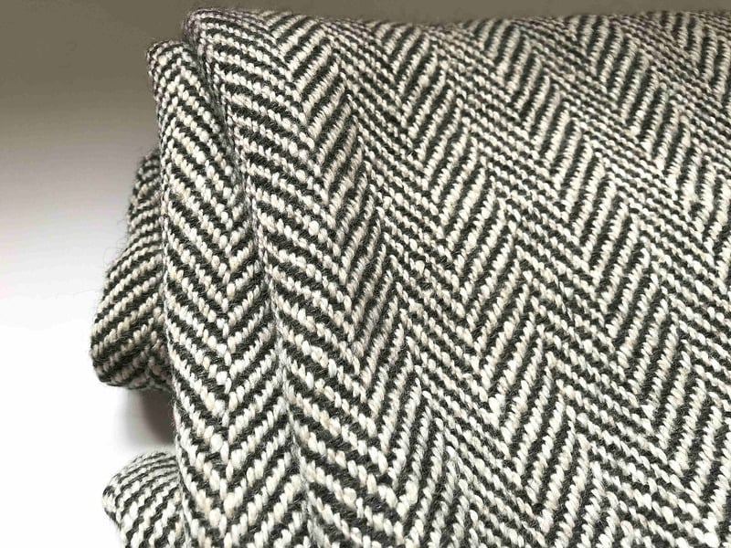 Gran piecera en alpaca diseño zigzag gris marengo