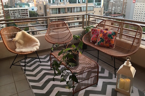 Terraza lista con juego Picaflor y alfombra de 150 x 240 cm