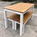 Mesa comedor de terraza de pallet con 2 bancas - mesa de comedor de madera de pallets reciclados con bancas.jpeg