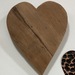 Corazones de madera - corazon de madera de pilastra reciclada para colgar color cafe M.JPG