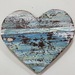 Corazones de madera - adorno para la pared corazon de madera reciclada decoracion azulado mediano.JPG