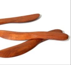 Cuchillo o paleta para aperitivo en raulí nativo
