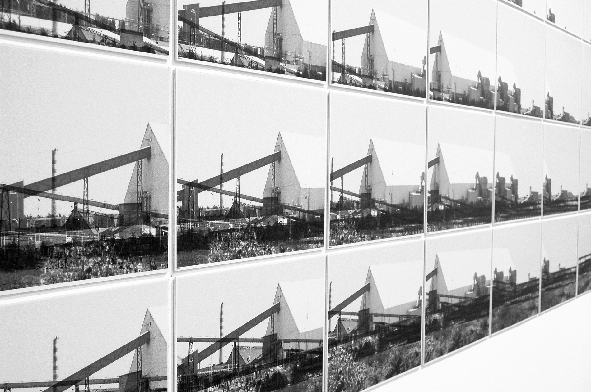 Out of Scale / Detail 1.