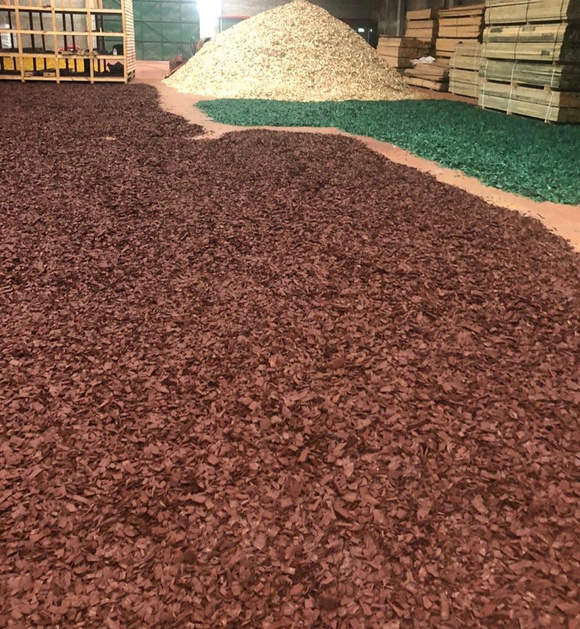 Mulch de colores en sacos de 60 litros
