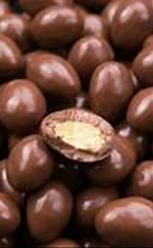 Almendras Bañadas en Chocolate de Leche 35% caco 200gr La Chakra 