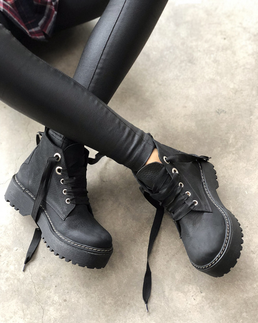 190549 Negro