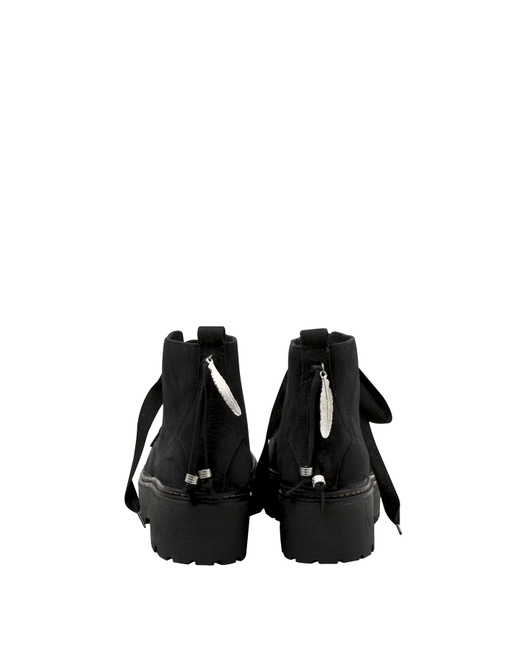 190549 Negro
