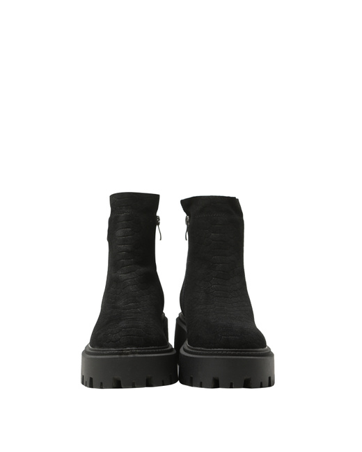 230607 Negro