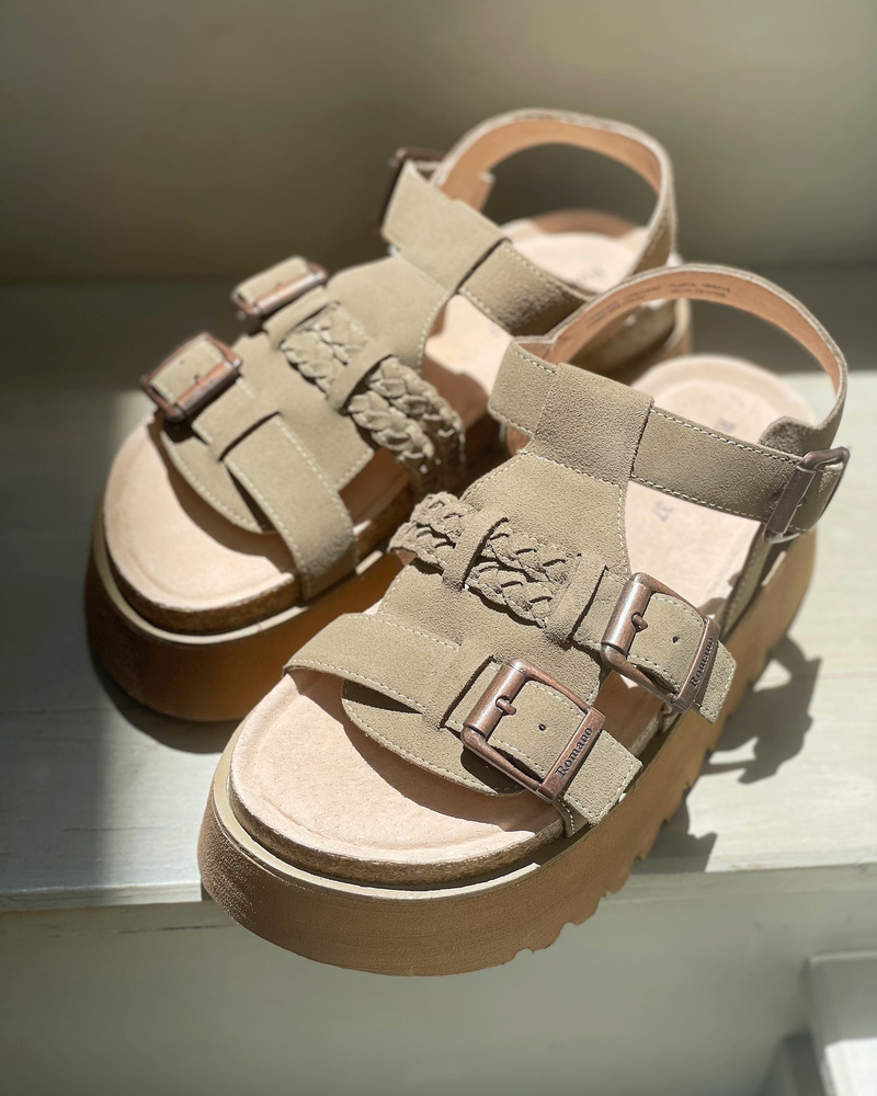 230567 Taupe