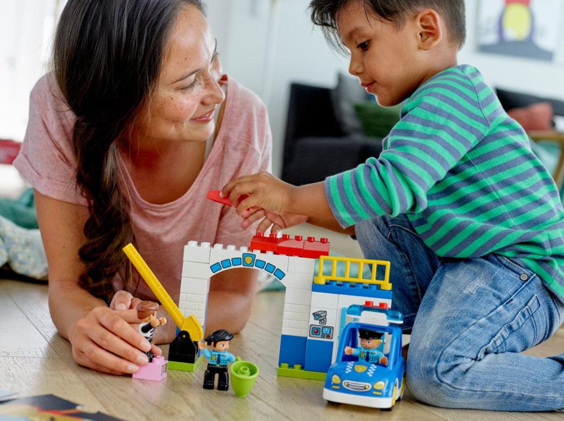 lego duplo comisaria policia